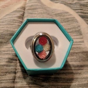 Origami Owl Heirloom Living Locket Ring